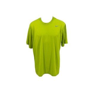 NIKE Men Gym T-shirt Size XL Short Sleeve Dri-Fit 23-11